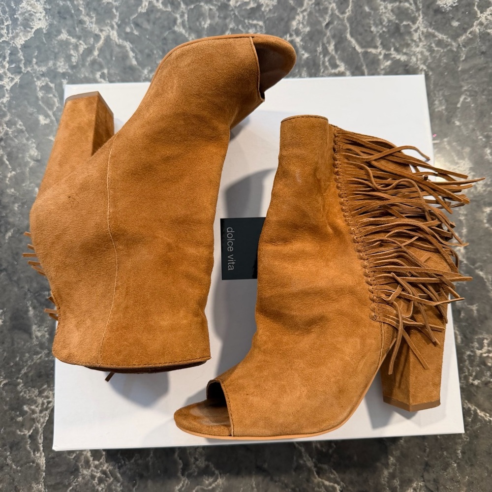 Dolce Vita Mazarine Peep Toe Bootie - Picture 2 of 5